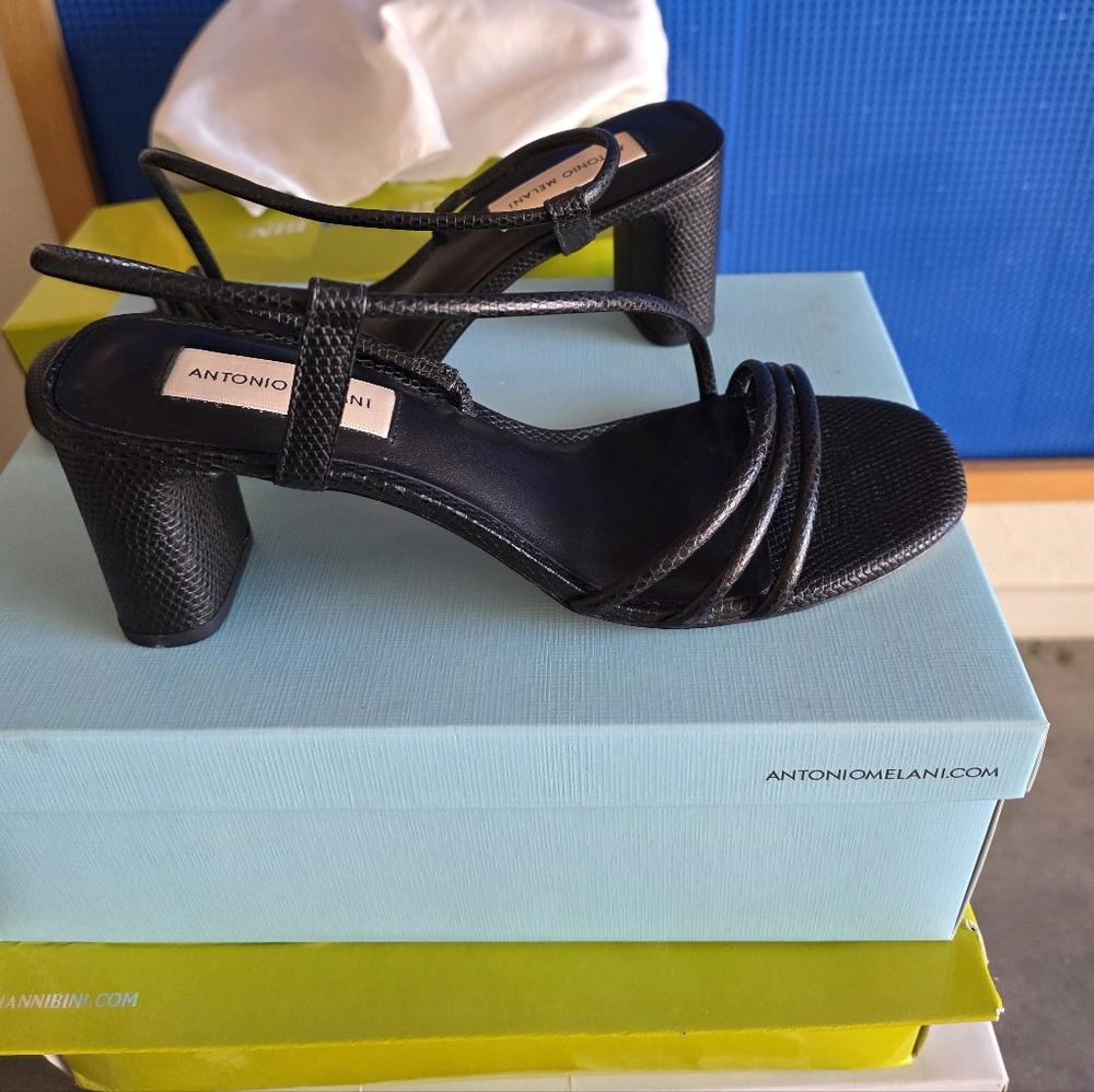 ANTONIO MELANI Black Textured Block Heel Sandals